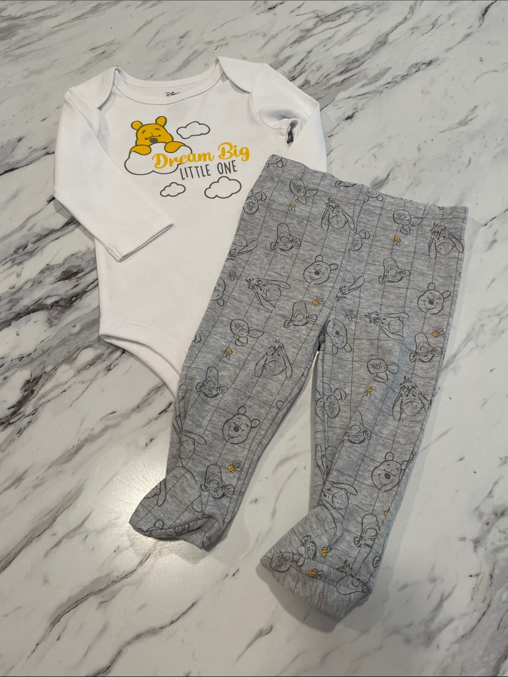 Disney Winnie the Pooh 'Dream Big Little One' Baby Pajama Set